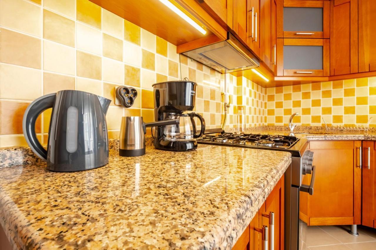 Splendid Flat With Central Location In Sisli Istanbul Exterior photo
